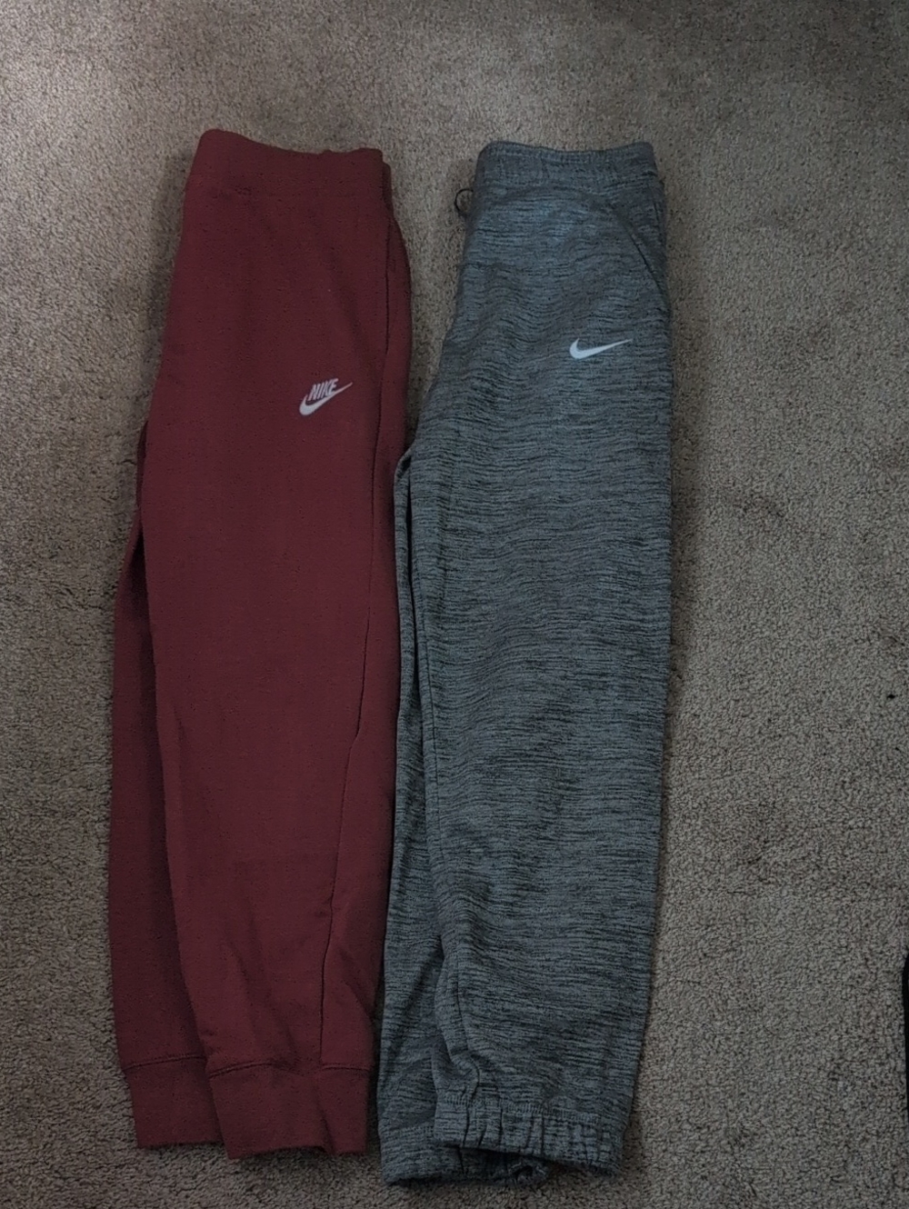 Nike Girls Maroon and Gray Jogger Pants Large